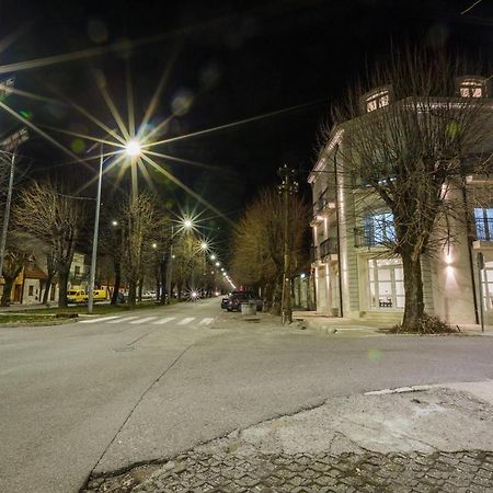 Hotel Dapčević Cetinje Buitenkant foto